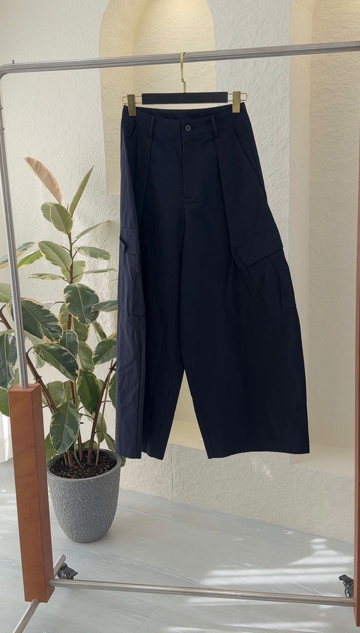 بنطلون نسائي