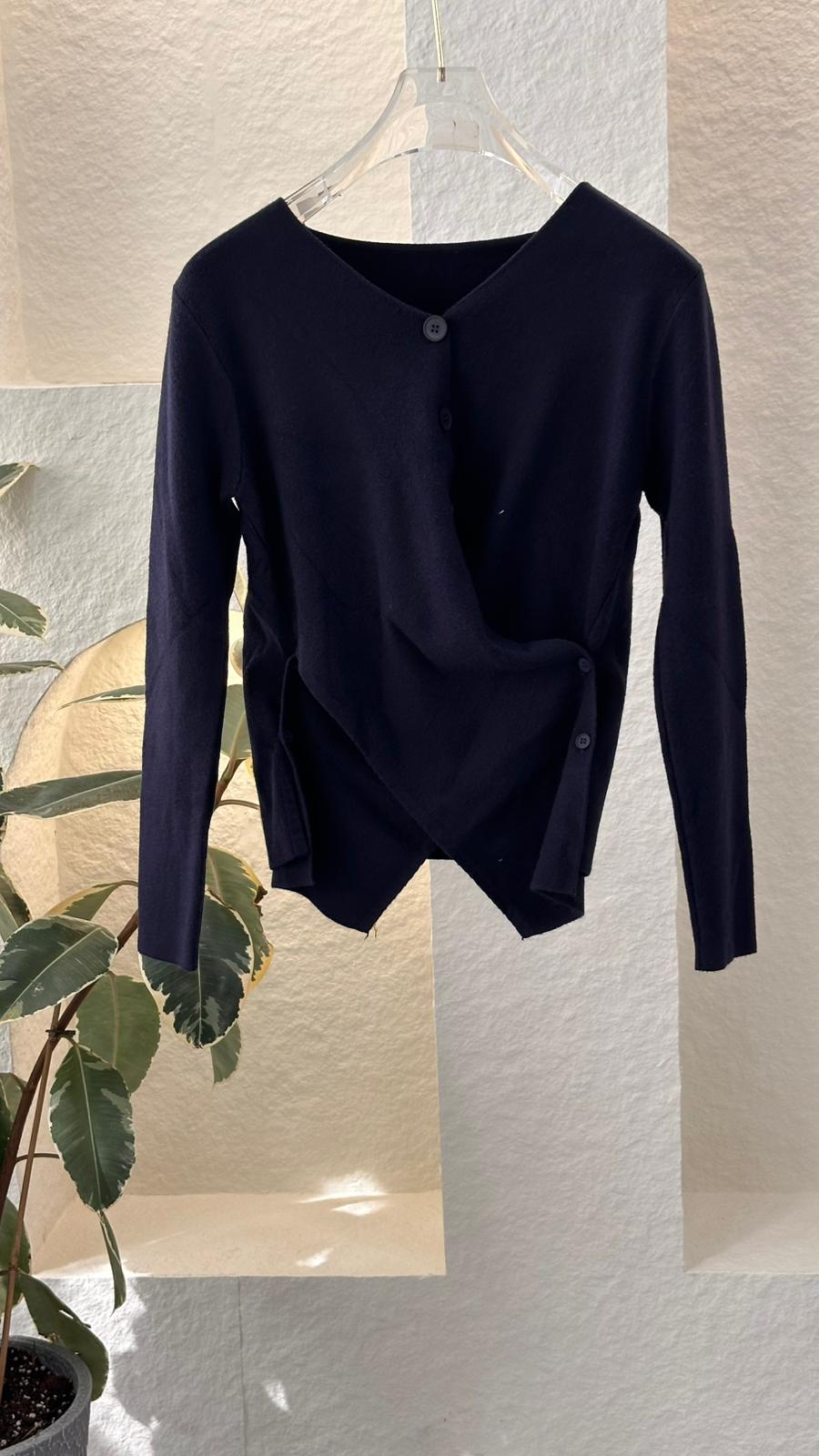 بلوزة نسائي