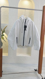 جاكيت نسائي كبوس