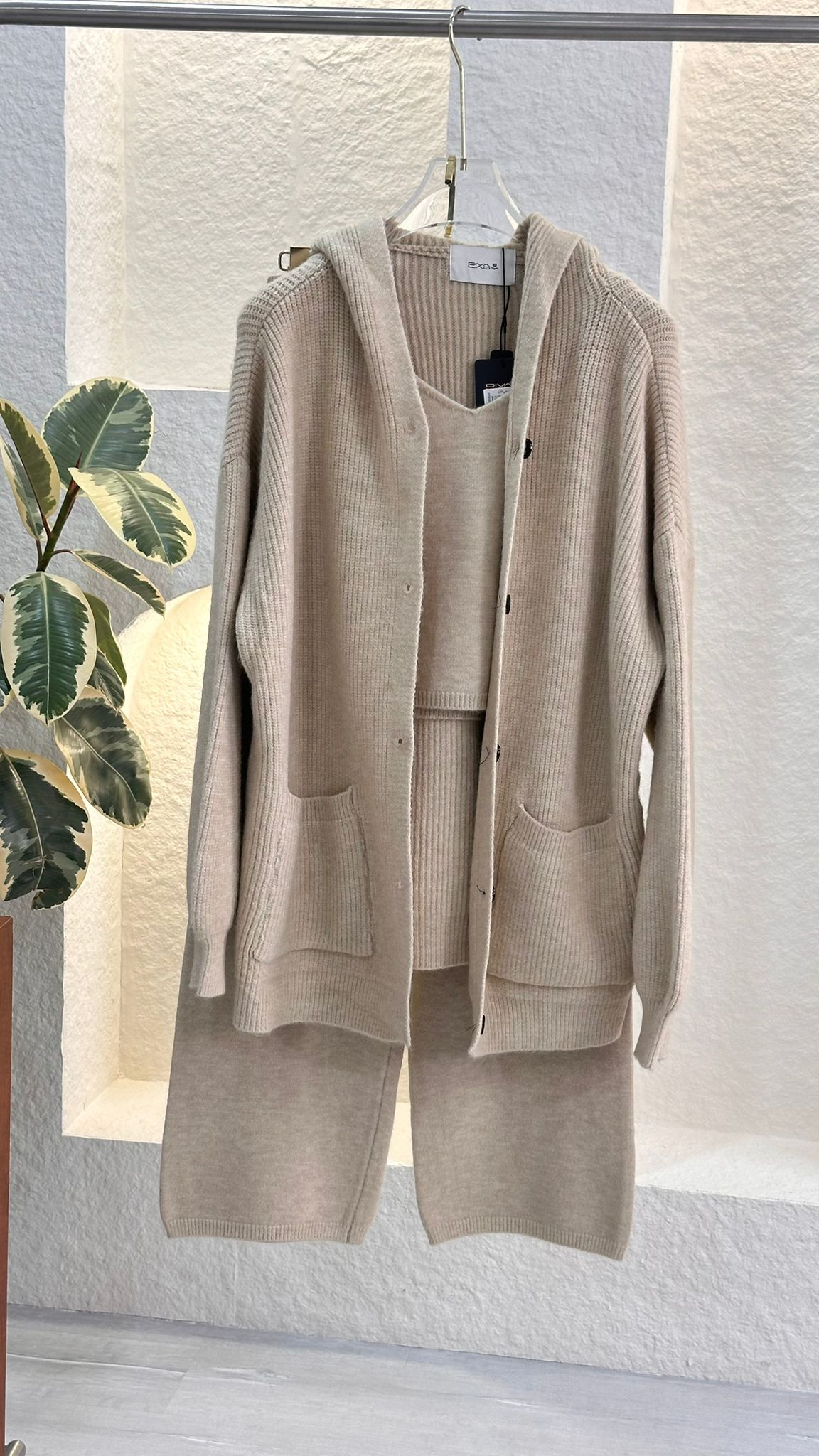 بدلة نسائي 3 قطع