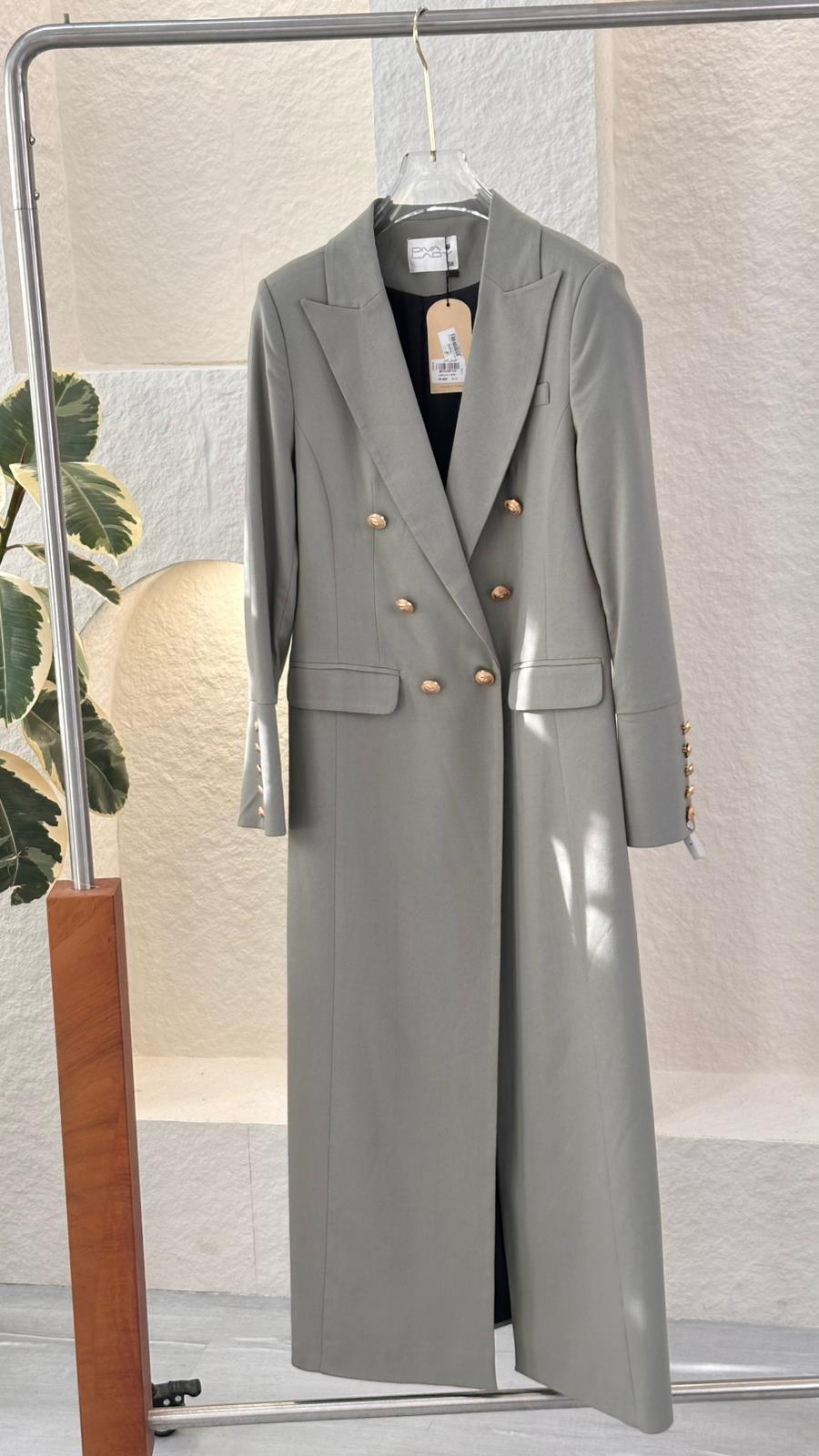 جاكيت نسائي طويل