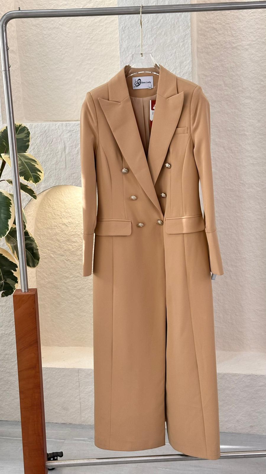 جاكيت نسائي طويل