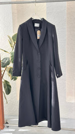 جاكيت نسائي مع ازرار