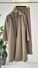 بدلة نسائي بجاكيت طويل