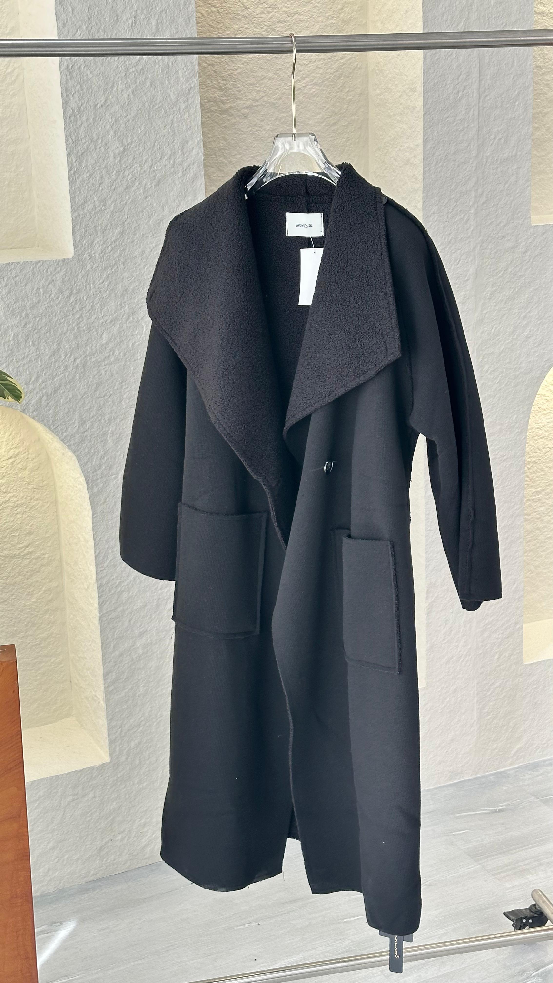 جاكيت جوخ نسائي