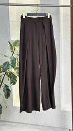 بنطلون نسائي