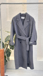 جاكيت نسائي جوخ