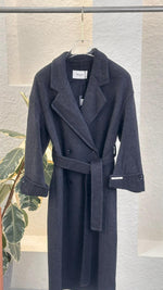 جاكيت نسائي جوخ