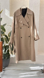 جاكيت نسائي طويل وراقي