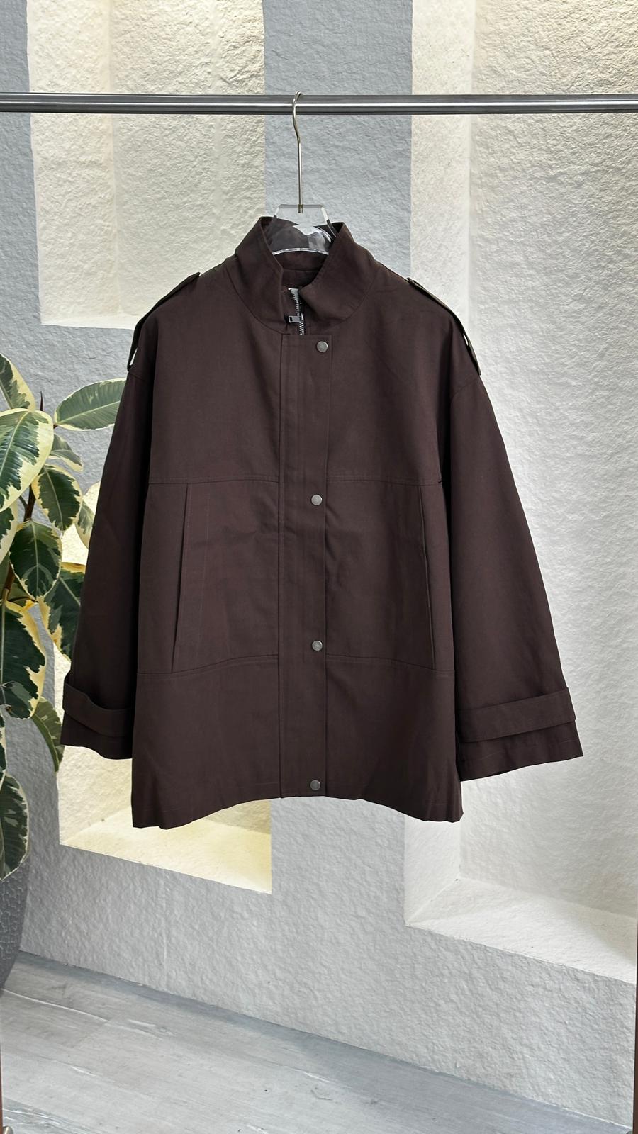 جاكيت نسائي