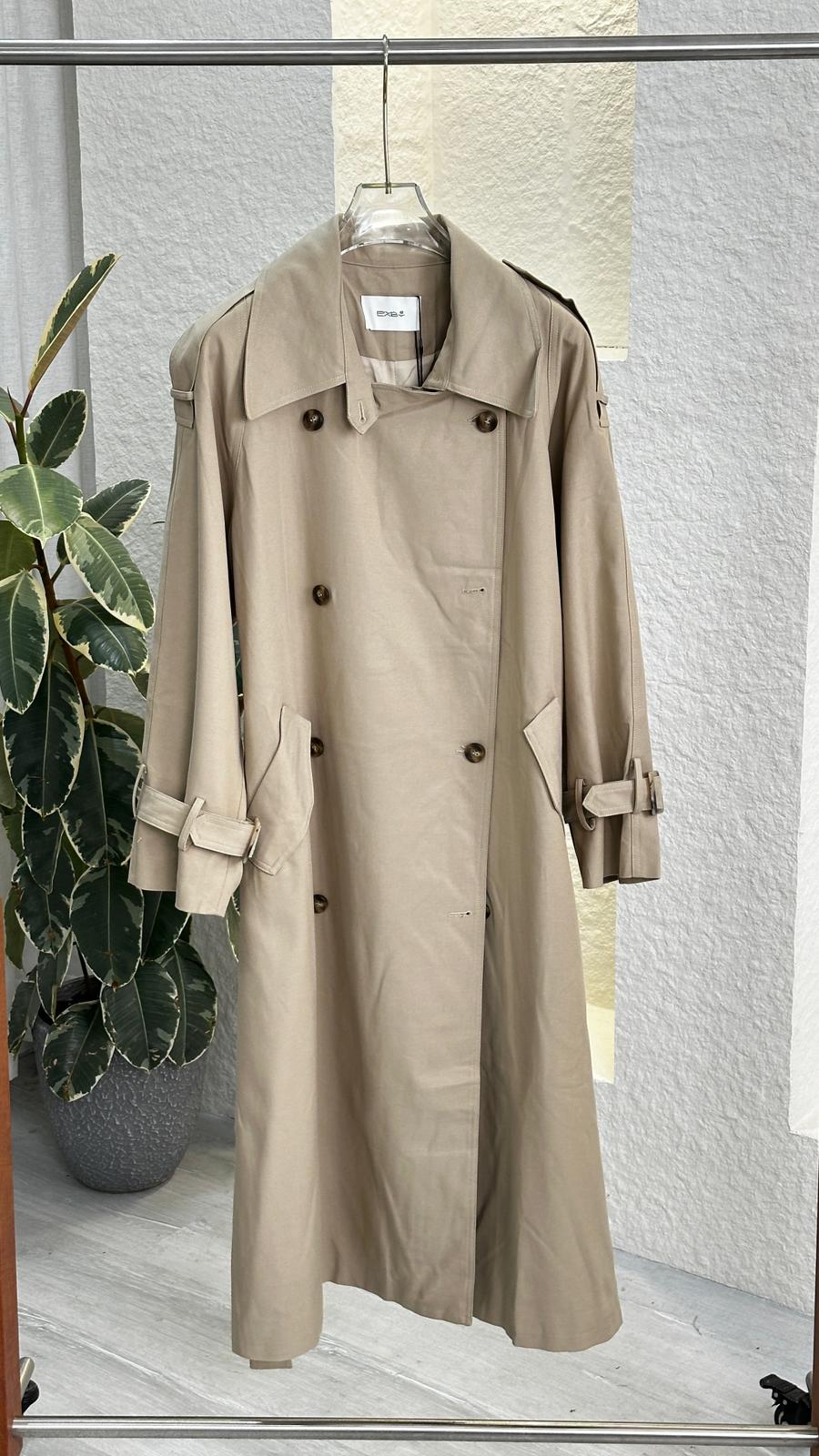 جاكيت نسائي طويل