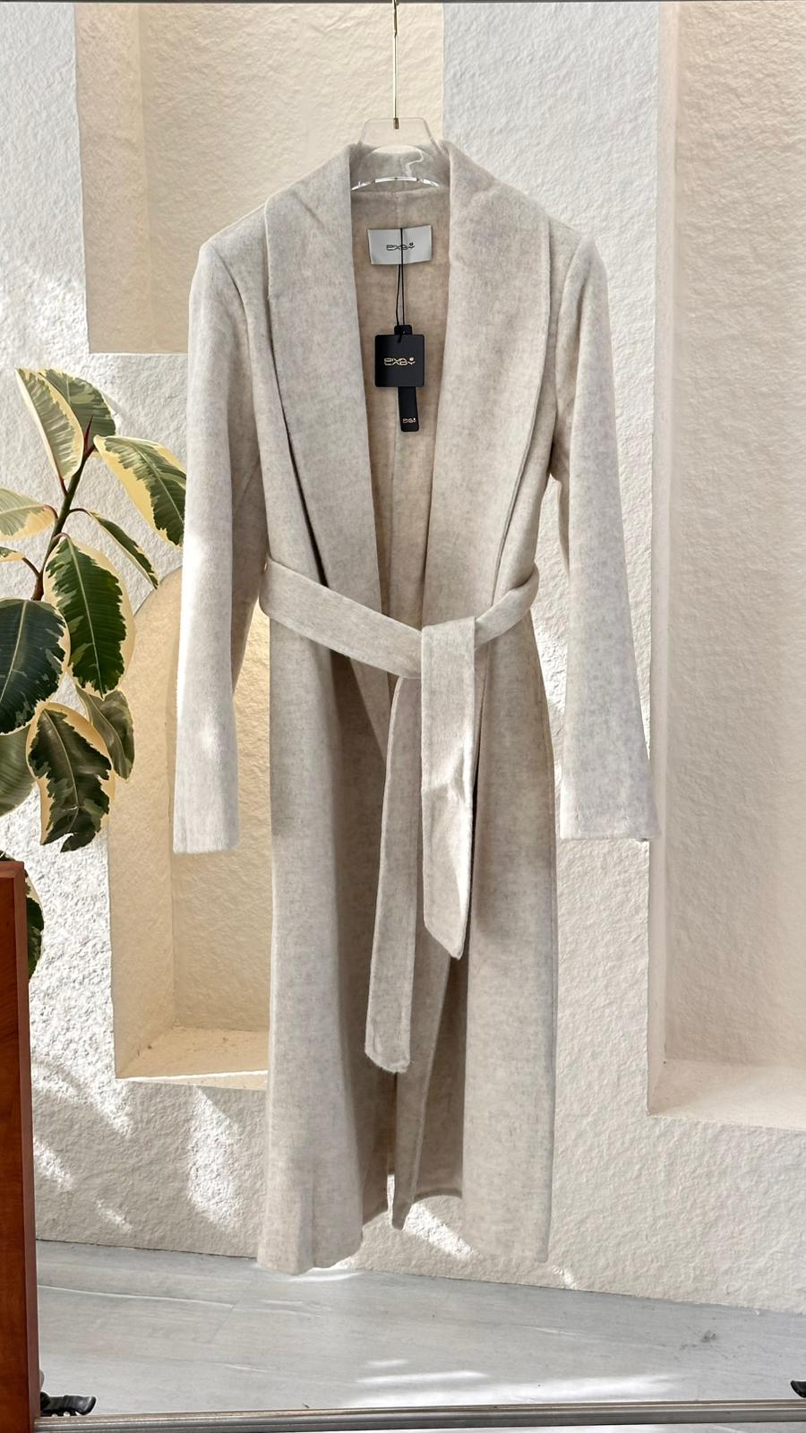 جاكيت جوخ نسائي