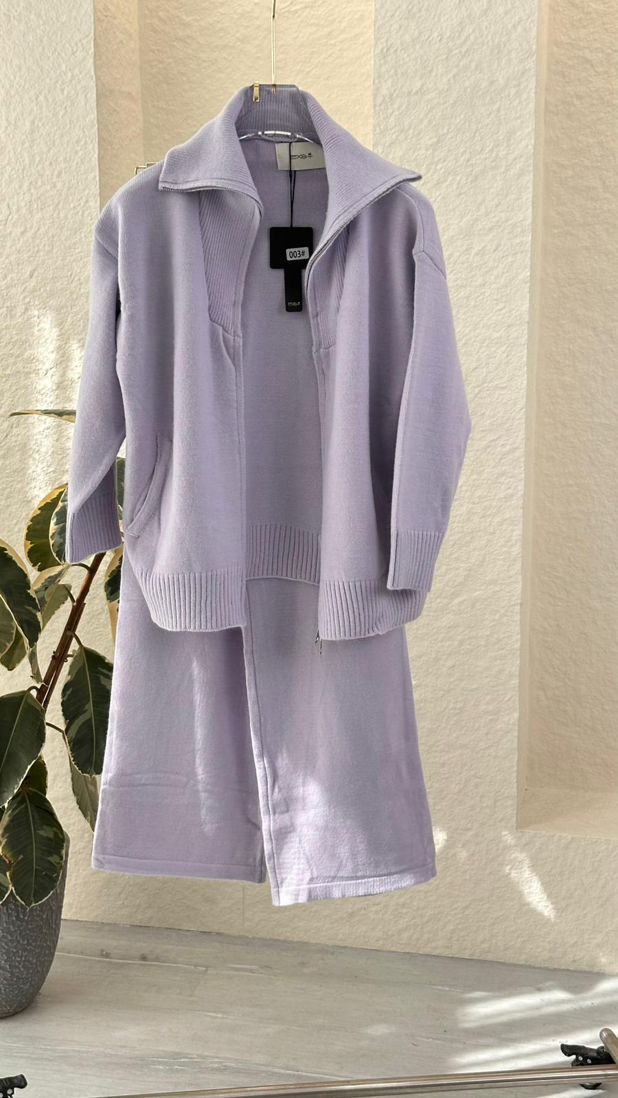 بدلة نسائي سحاب