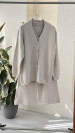 Vبدلة نسائي قبة