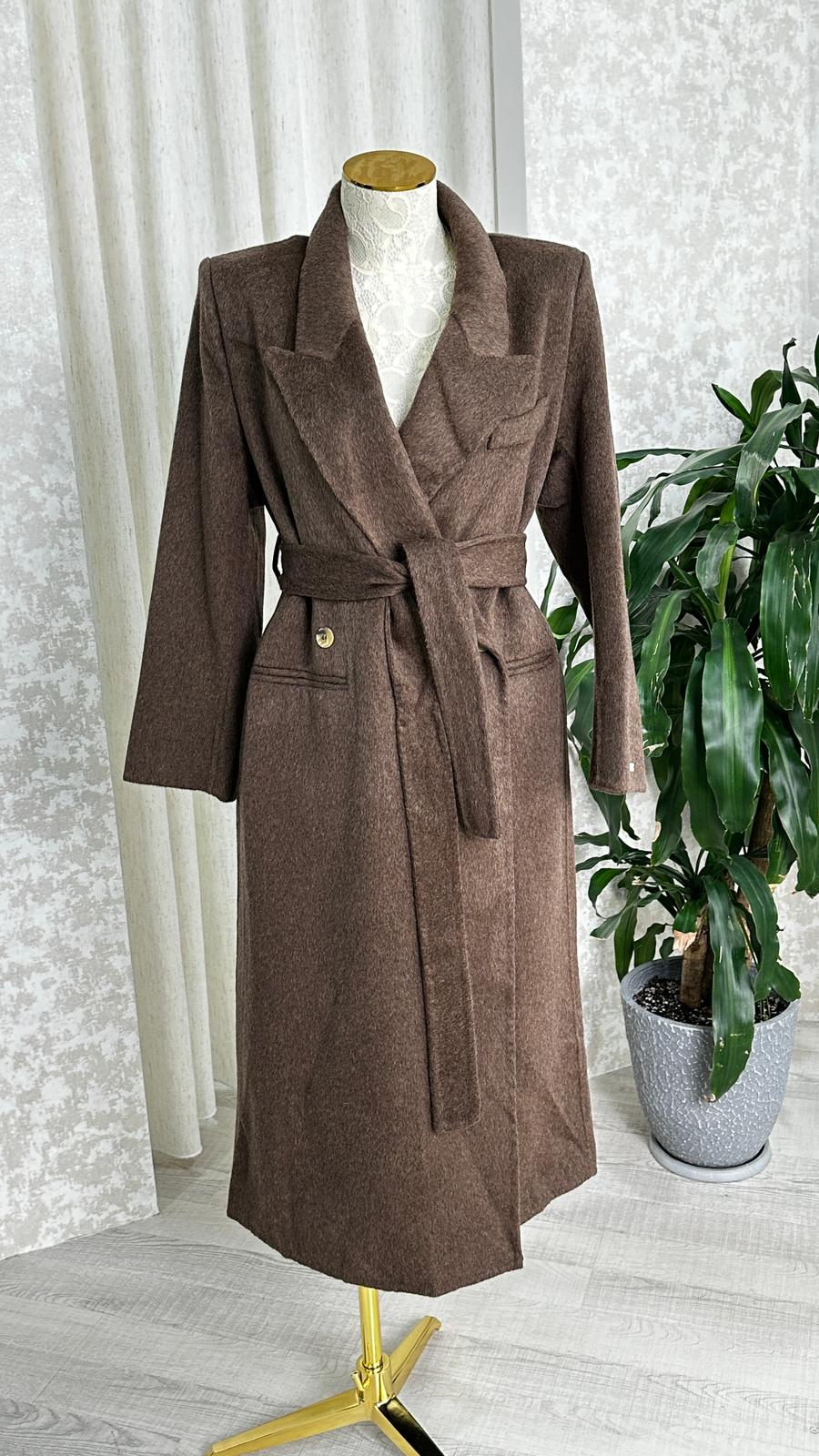 جاكيت جوخ نسائي