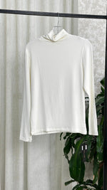 توب نسائي بسيط