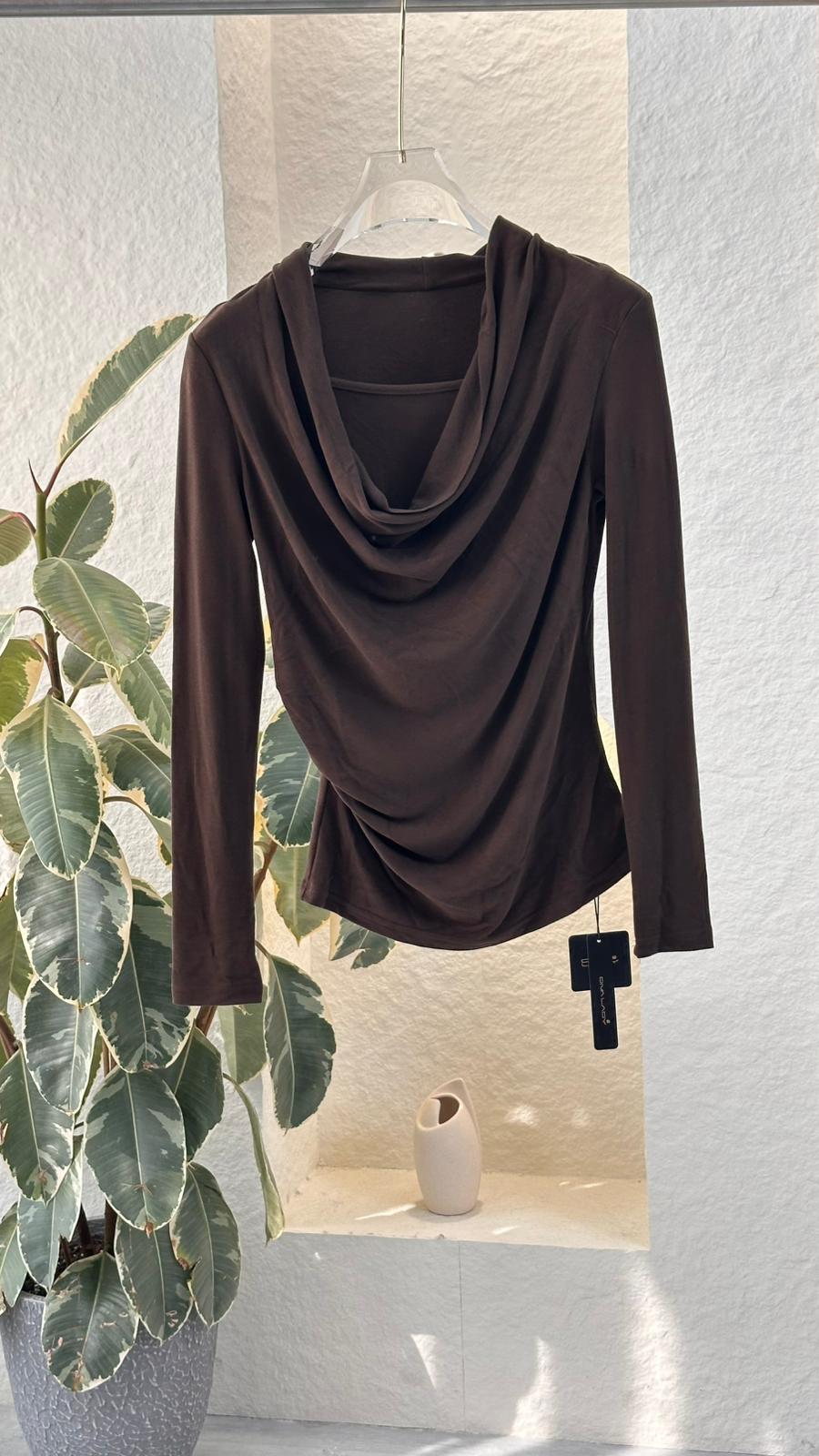 بلوزة نسائي