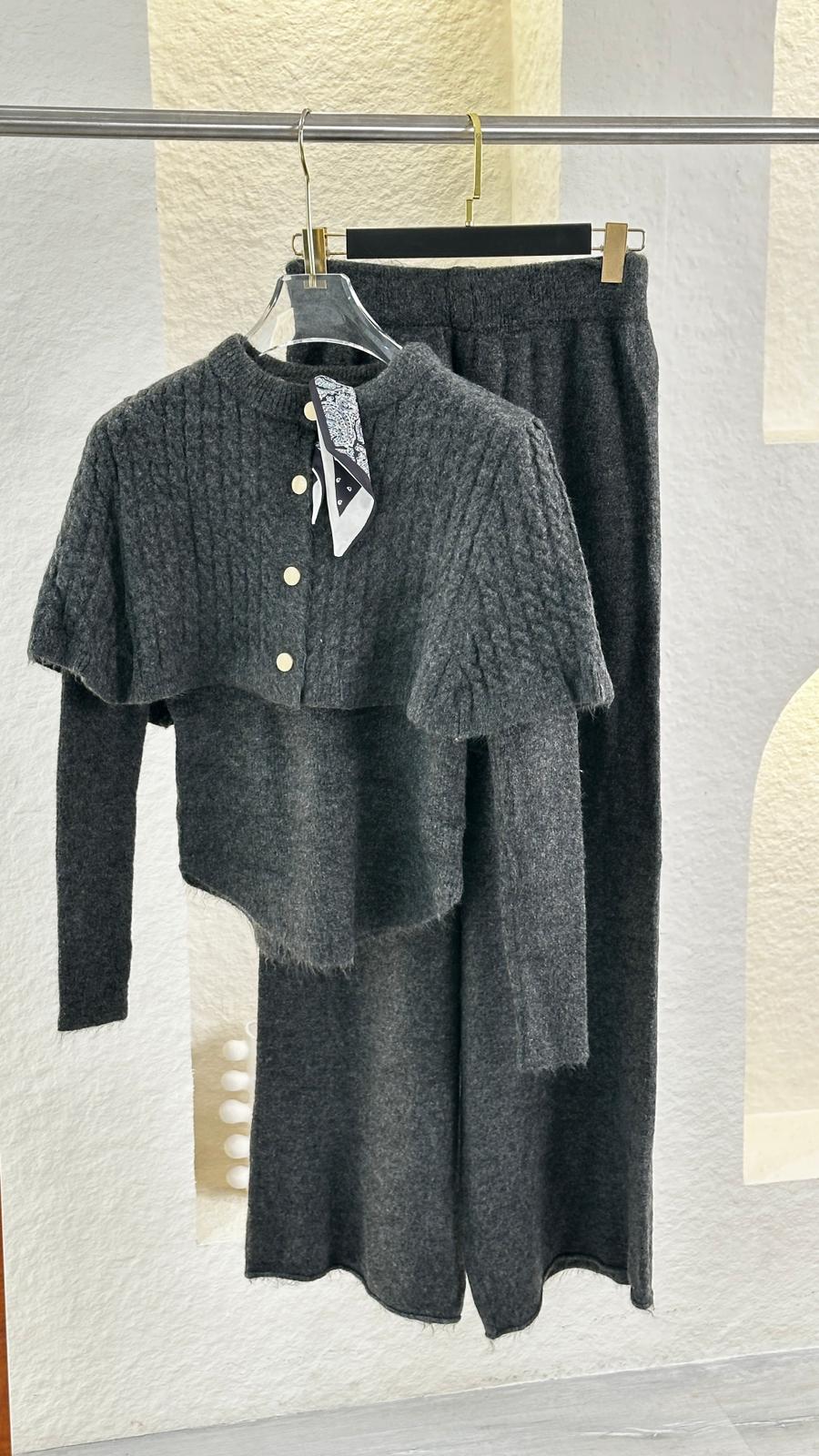 بدلة نسائي 3 قطع