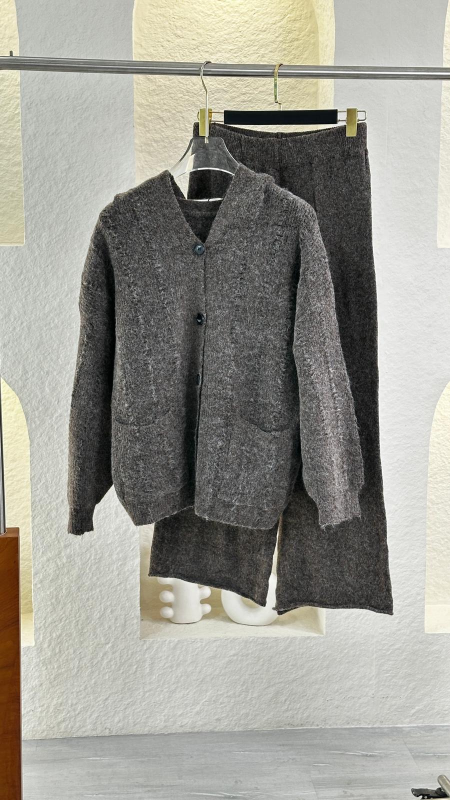 بدلة نسائي 3 قطع