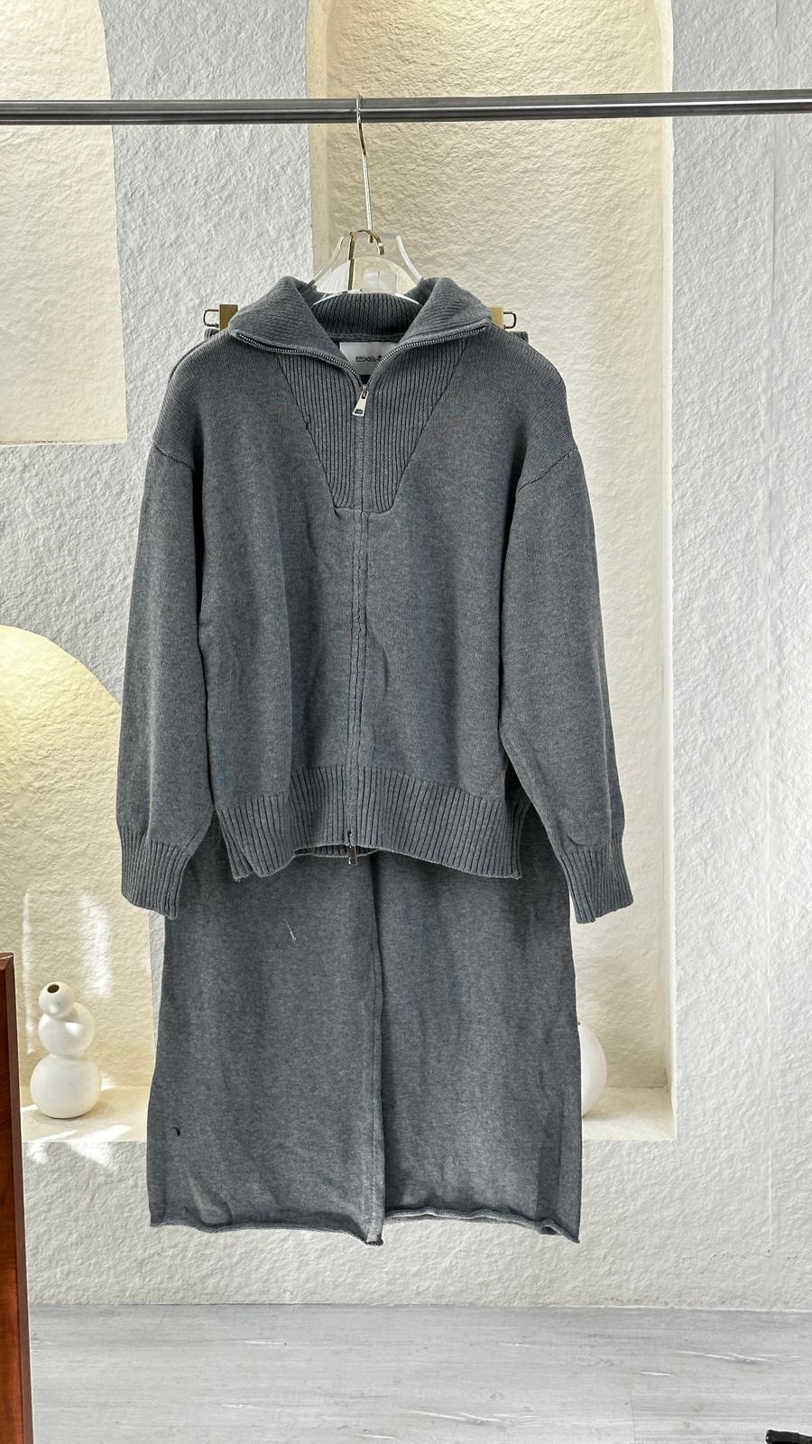 بدلة نسائي غولة