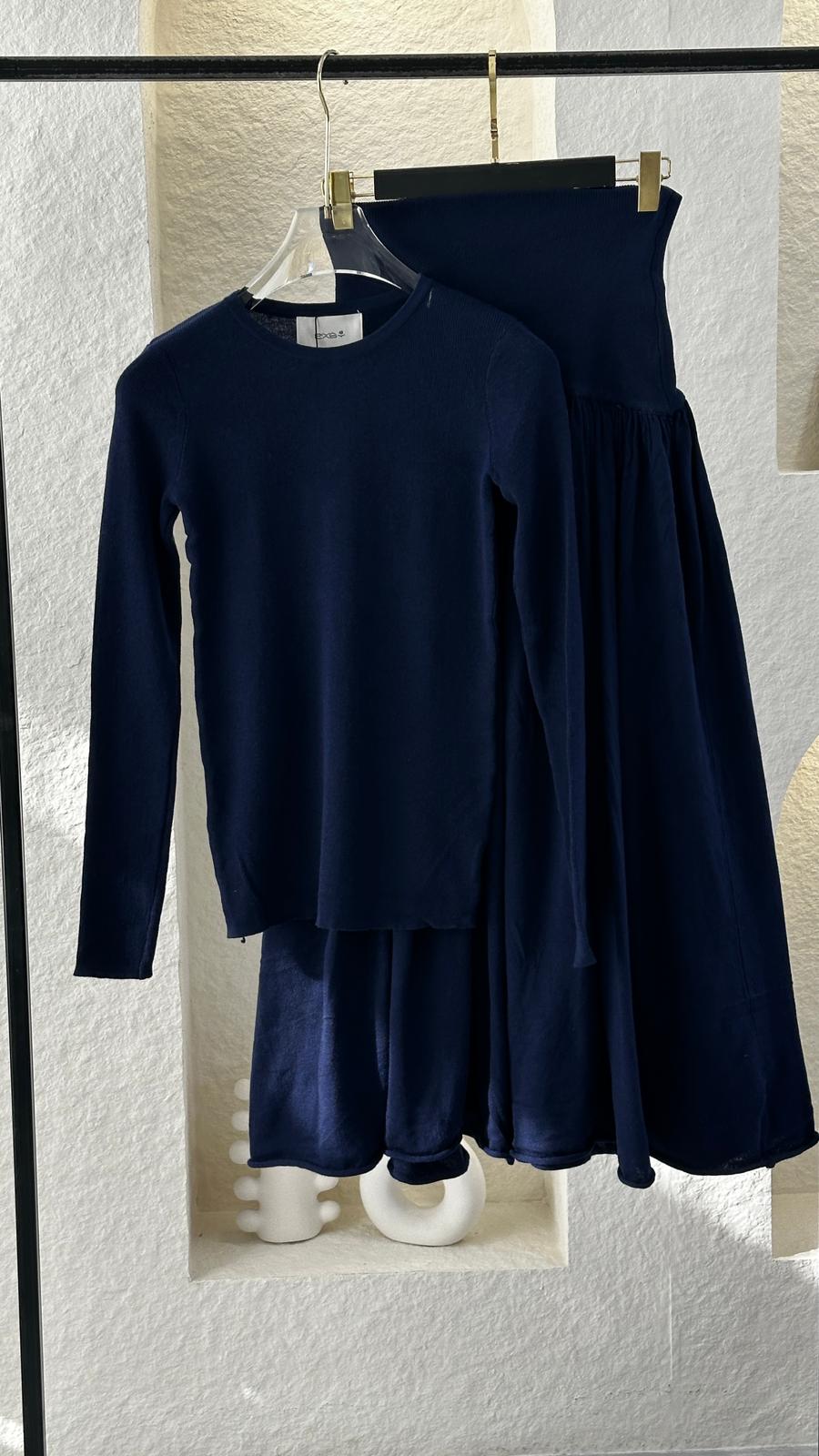 بدلة نسائي تنورة