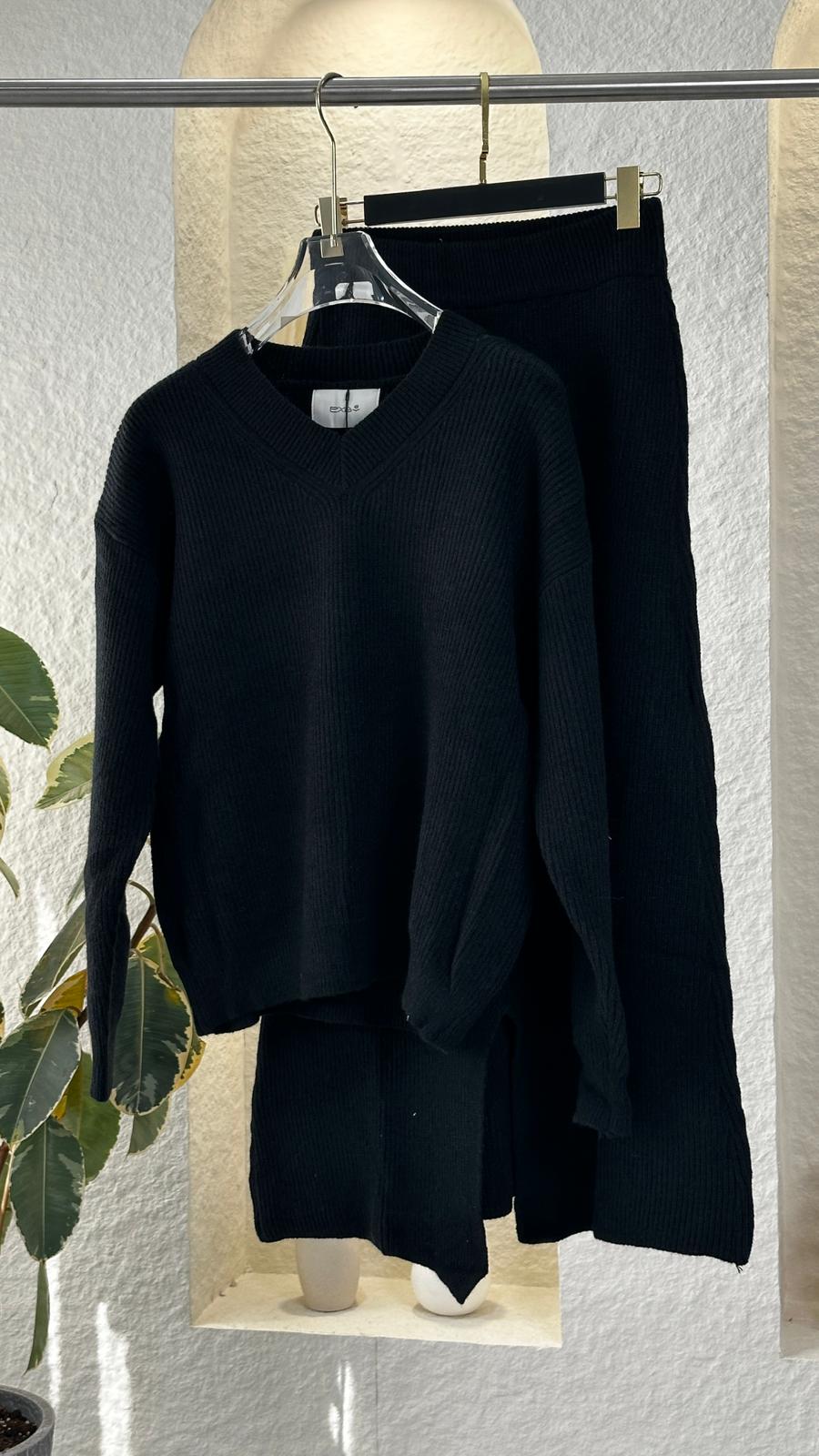 بدلة نسائي تنورة