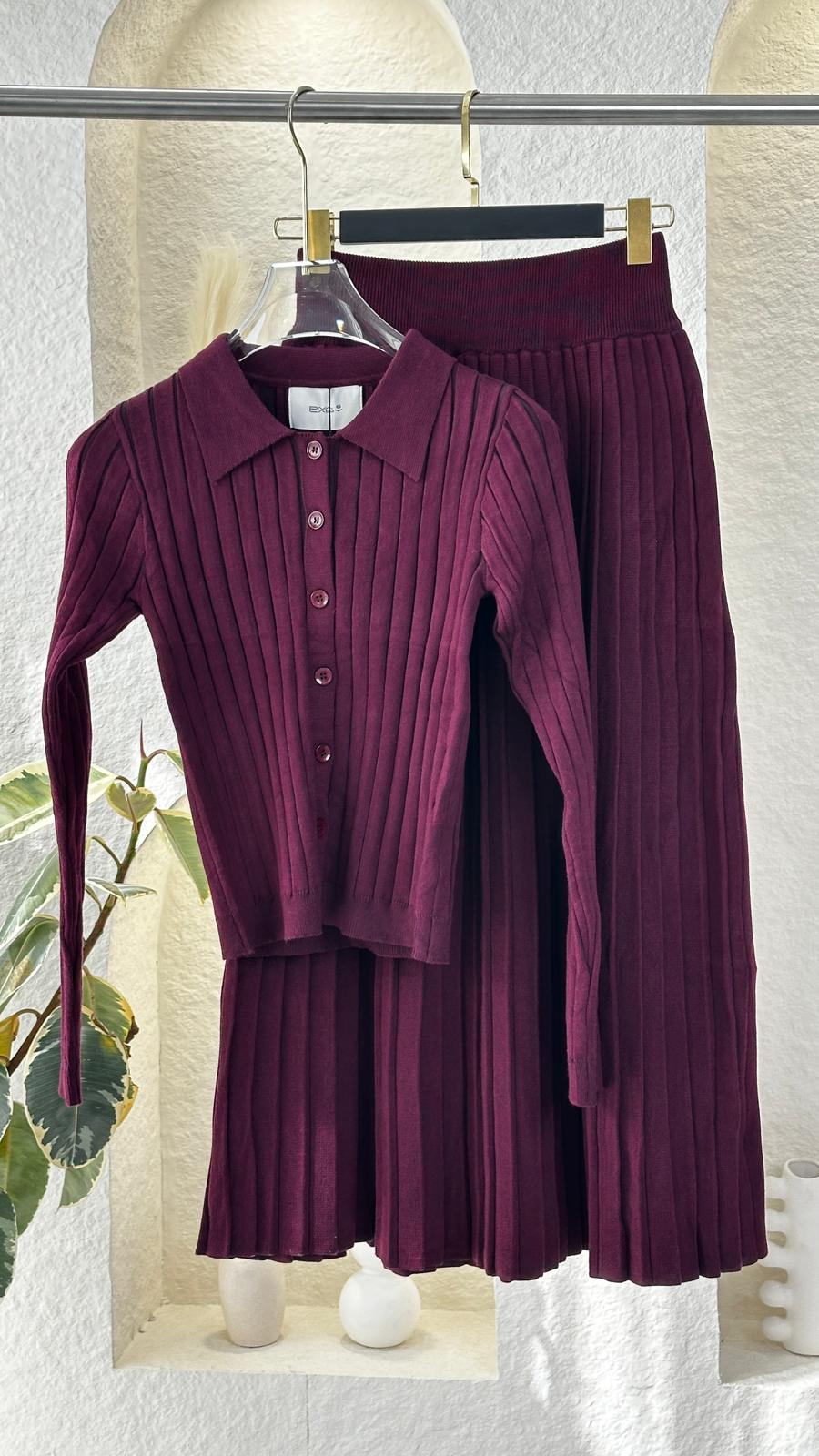 بدلة تنورة نسائي