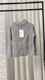 بلوفر نسائي كبوس