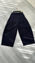 بنطلون نسائي واسع