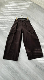 بنطلون نسائي واسع