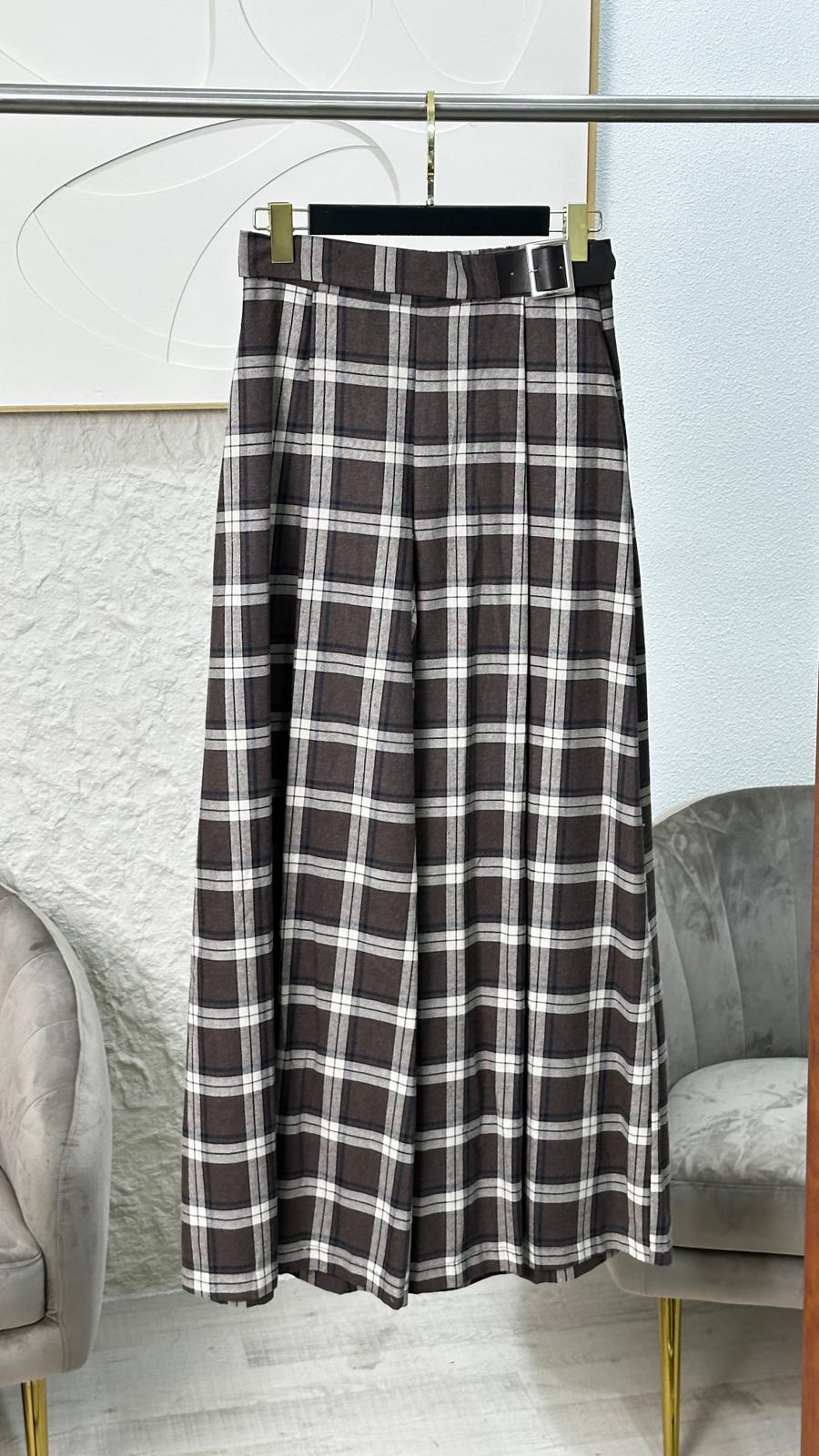 بنطلون نسائي