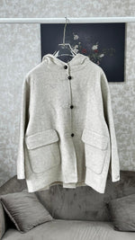 جاكيت نسائي جوخ قصير