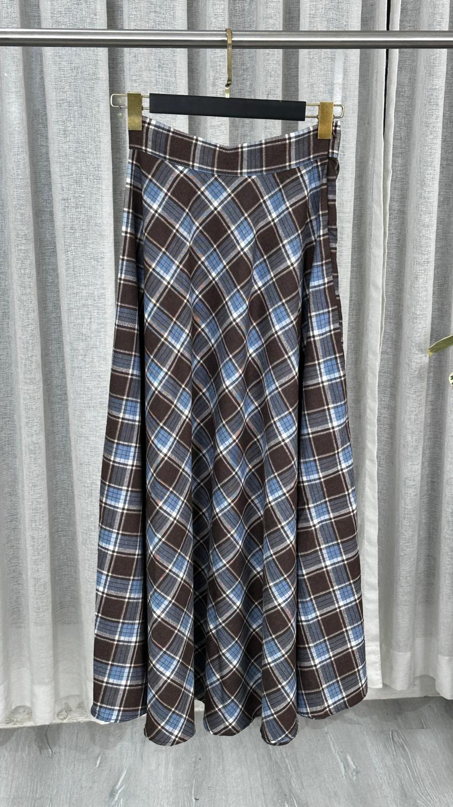 تنورة نسائي