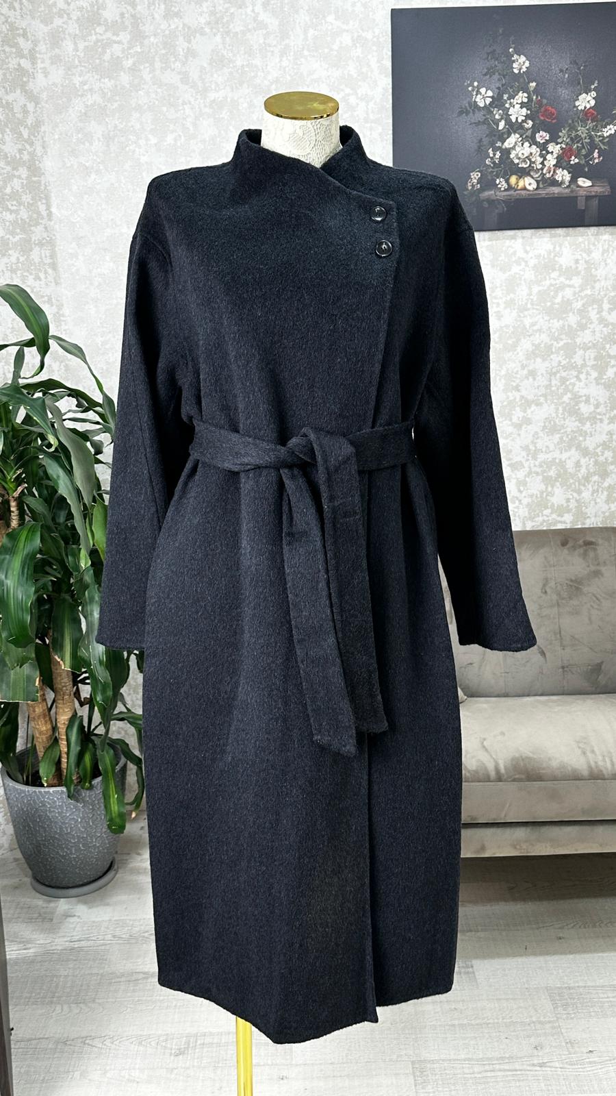 جاكيت نسائي طويل