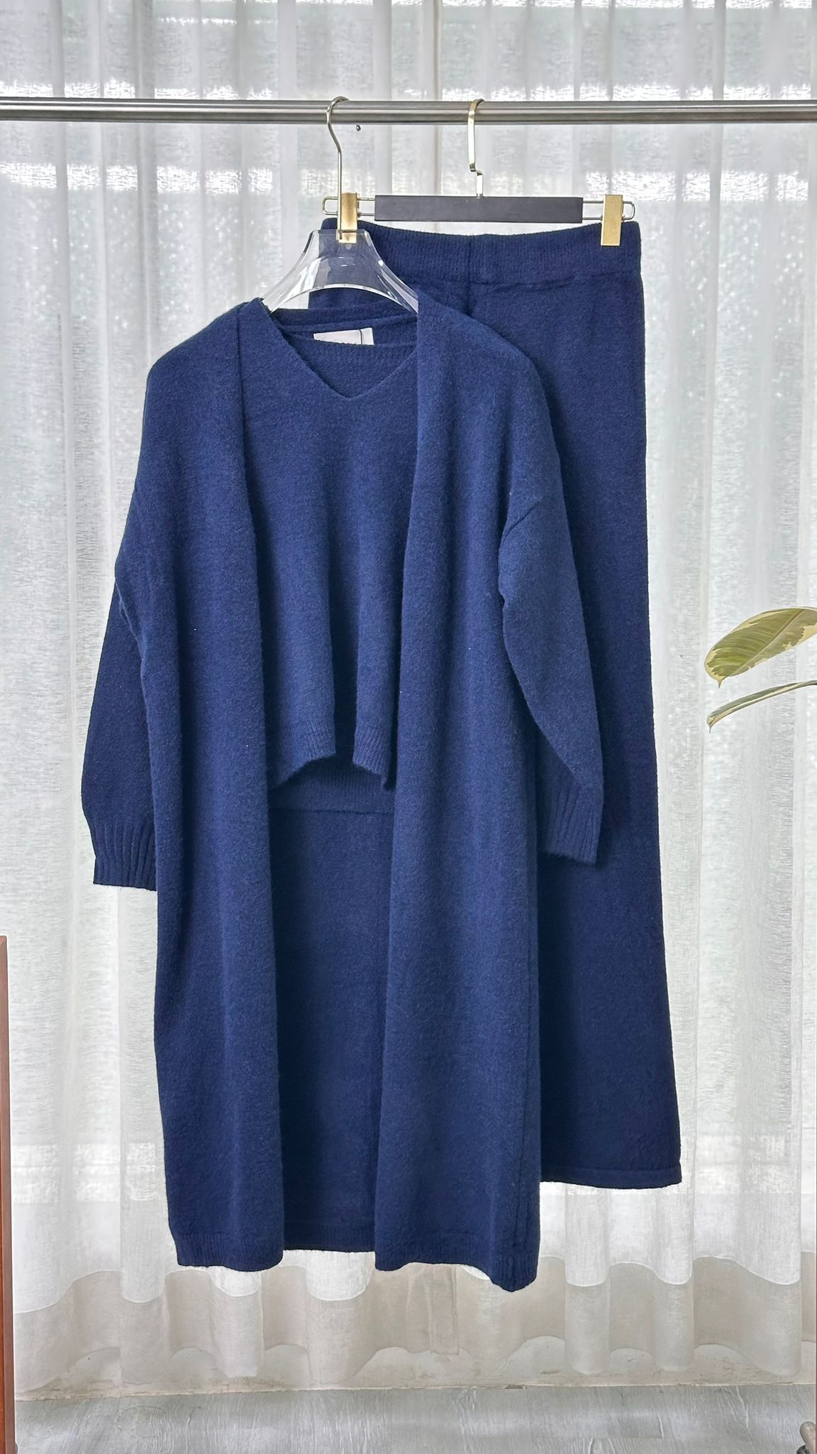 بدلة نسائي 3 قطع