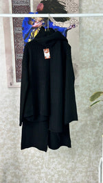 بدلة نسائي سكارف