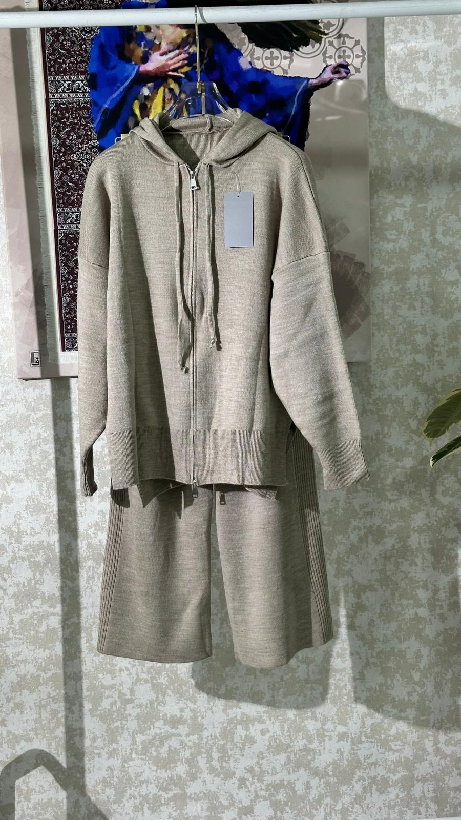 بدلة كبوس سحاب