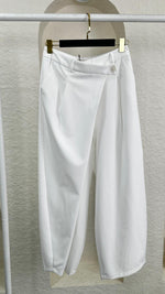 بنطلون نسائي