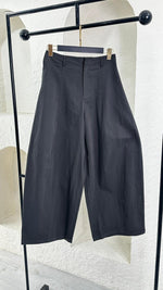 بنطلون نسائي