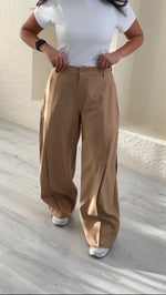 بنطلون نسائي