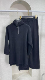 بدلة نسائي غولة سحاب