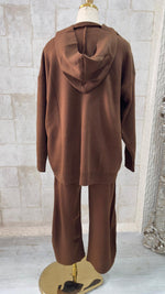 بدلة نسائي كبوس سحاب