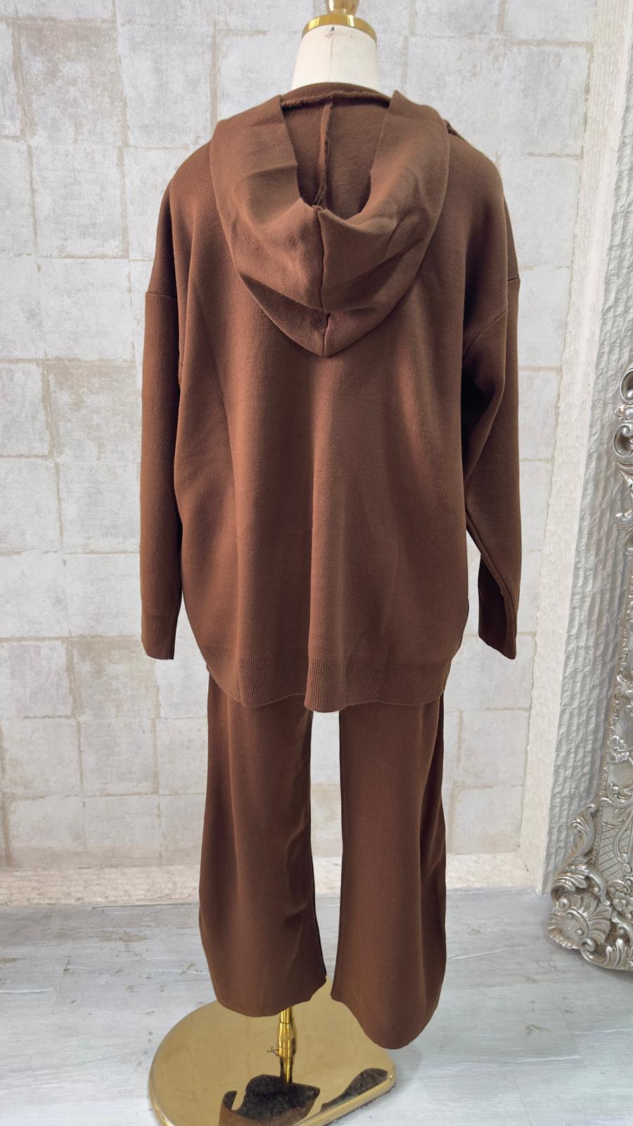 بدلة نسائي كبوس سحاب