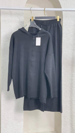 بدلة نسائي كبوس سحاب