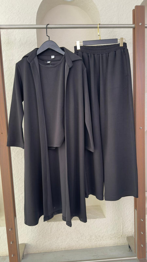 بدلة نسائي بجاكيت طويل