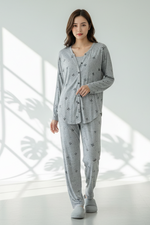 بيجامة نسائي