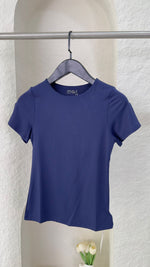 توب نسائي
