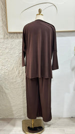 بدلة نسائي
