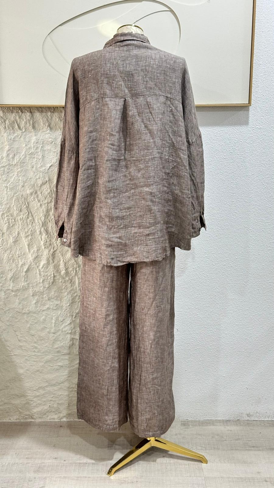 بدلة نسائي