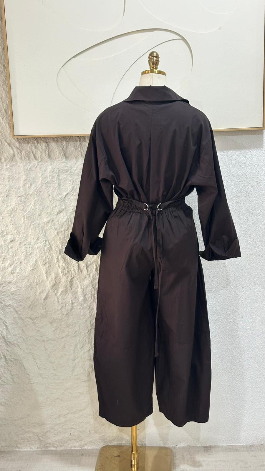 بدلة نسائي